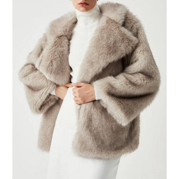 Commense Shift Boxy Oversized Collared Faux Fur Coat sz M Pockets Mid-Length - Picture 1 of 9